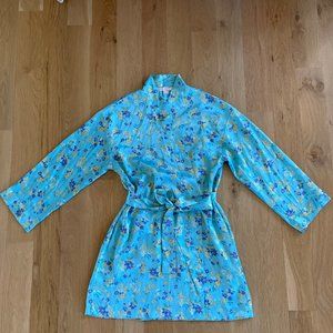NWOT VICTORIA’S SECRET VTG style Floral Kimono